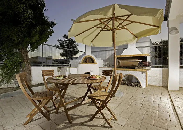 Euphoria Vila Gennadi