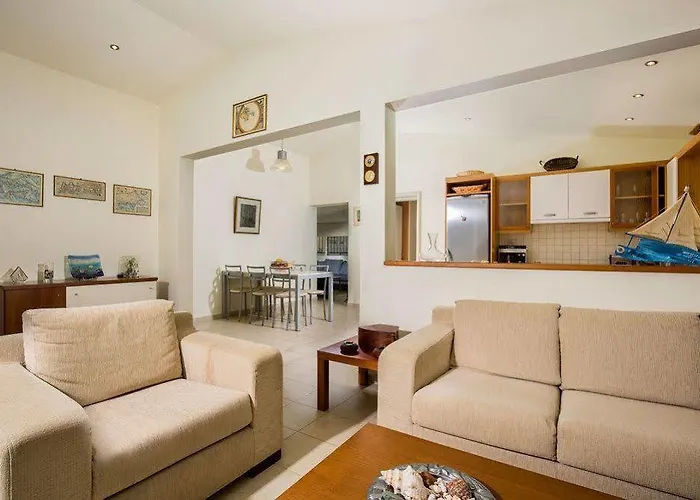 Euphoria Villa Gennadi